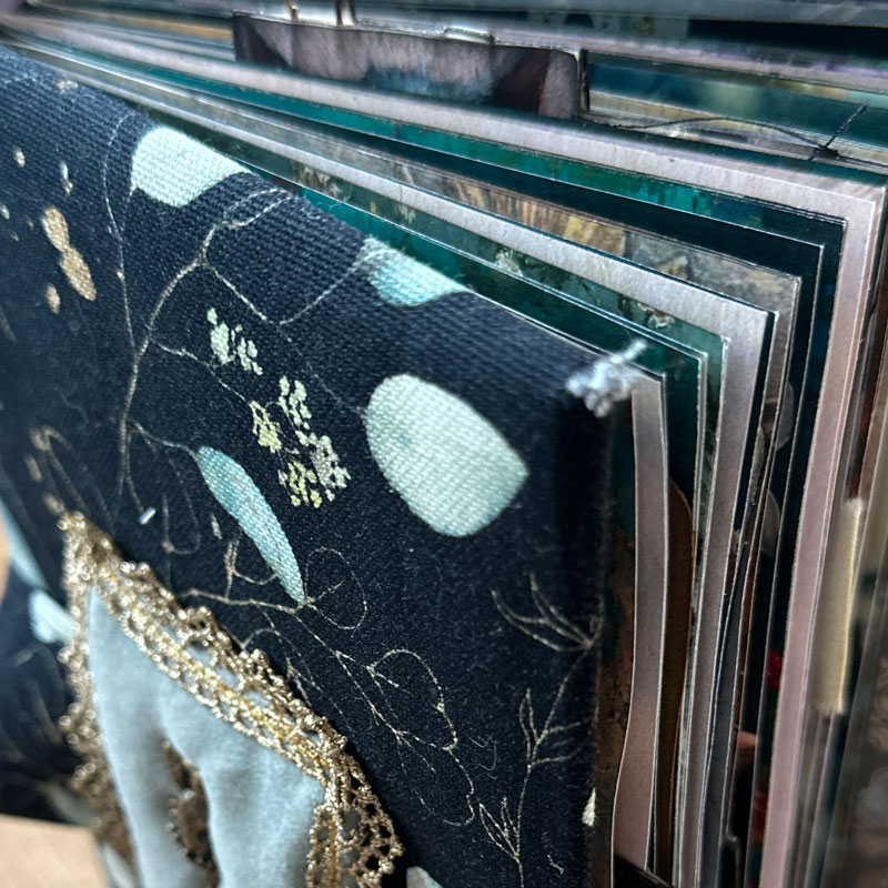 Alice Journal Hauptmotiv